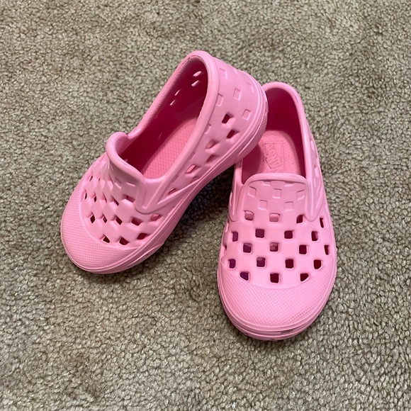 Vans toddler rubber slip on shoes - Picture 1 of 5